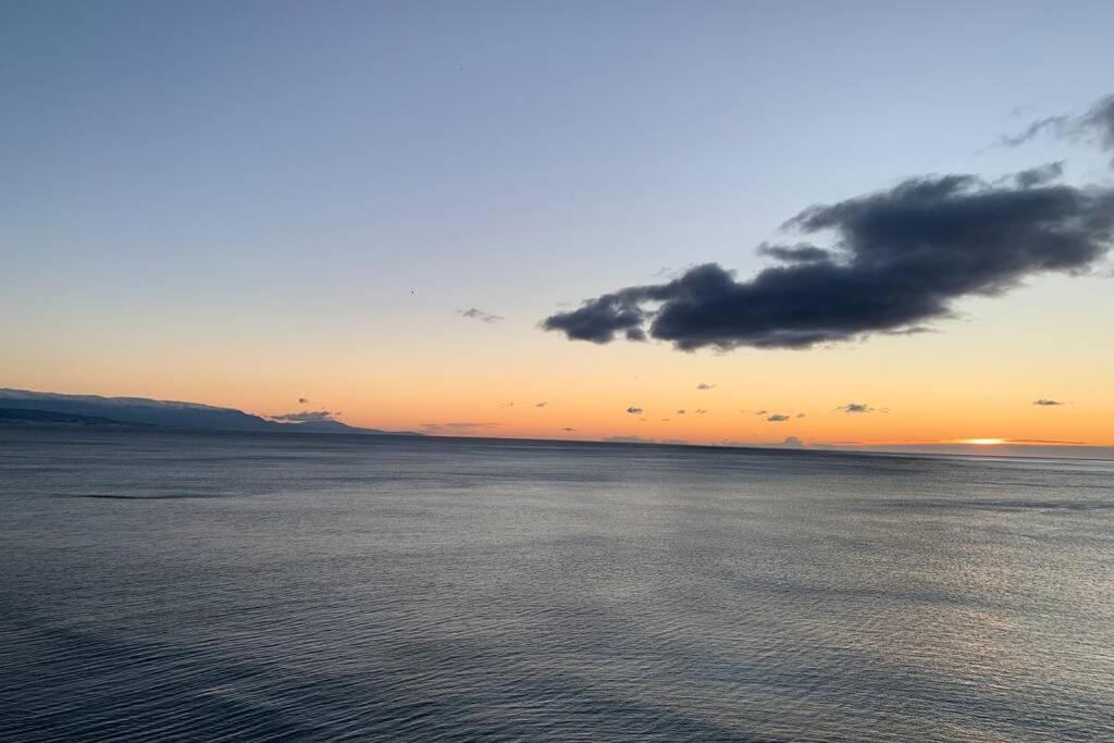 Appartamento Amazing Frontline Sea Views Castillo Del Vigia *